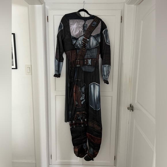 Star Wars the mandalorian men’s adult costume size XL - Picture 2 of 5